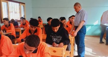 تعليم الوادى الجديد: بدء امتحانات صفوف النقل للتعليم الفنى والتربية الخاصة دون شكاوى