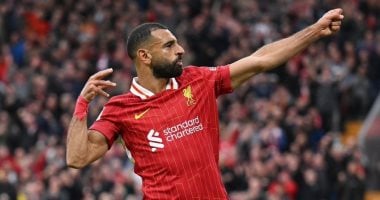 رابطة الكتاب عن محمد صلاح: كان حجر الأساس في فوز ليفربول بلقبه التاريخي