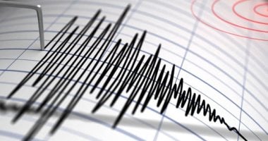زلزال بقوة 6.2 درجة على مقياس ريختر يضرب جزر فى إندونيسيا