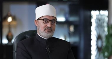 مفتي الجمهورية يُشيد بعمال مصر.. ويؤكد: الإخلاص في العمل طريق التنمية