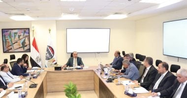 وزير قطاع الأعمال: صناعة الدواء من القطاعات ذات الأولوية ونحرص على تنميتها